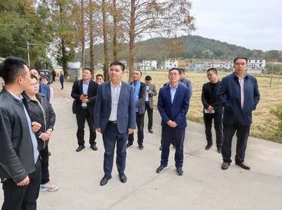 繁昌區來我縣開展縣域結對共建 共謀發展新篇，助力防腐產業升級